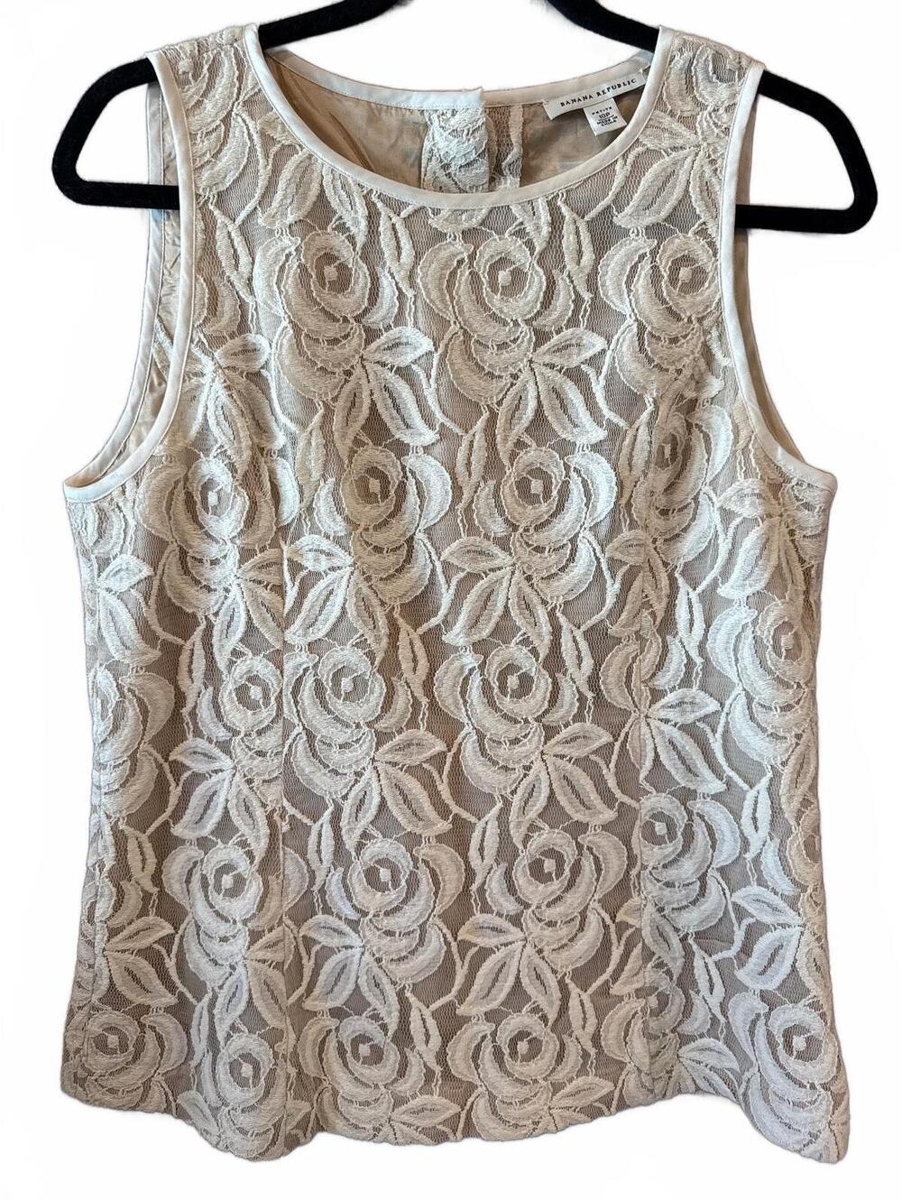 Banana Republic Petite 10P Cream Lace Button-Back Sleeveless Blouse